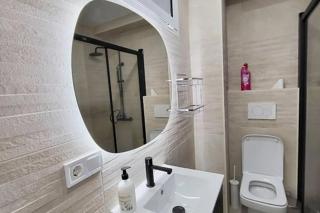 Luxury Apartment 30M From Beach Benalmádena Ισπανία