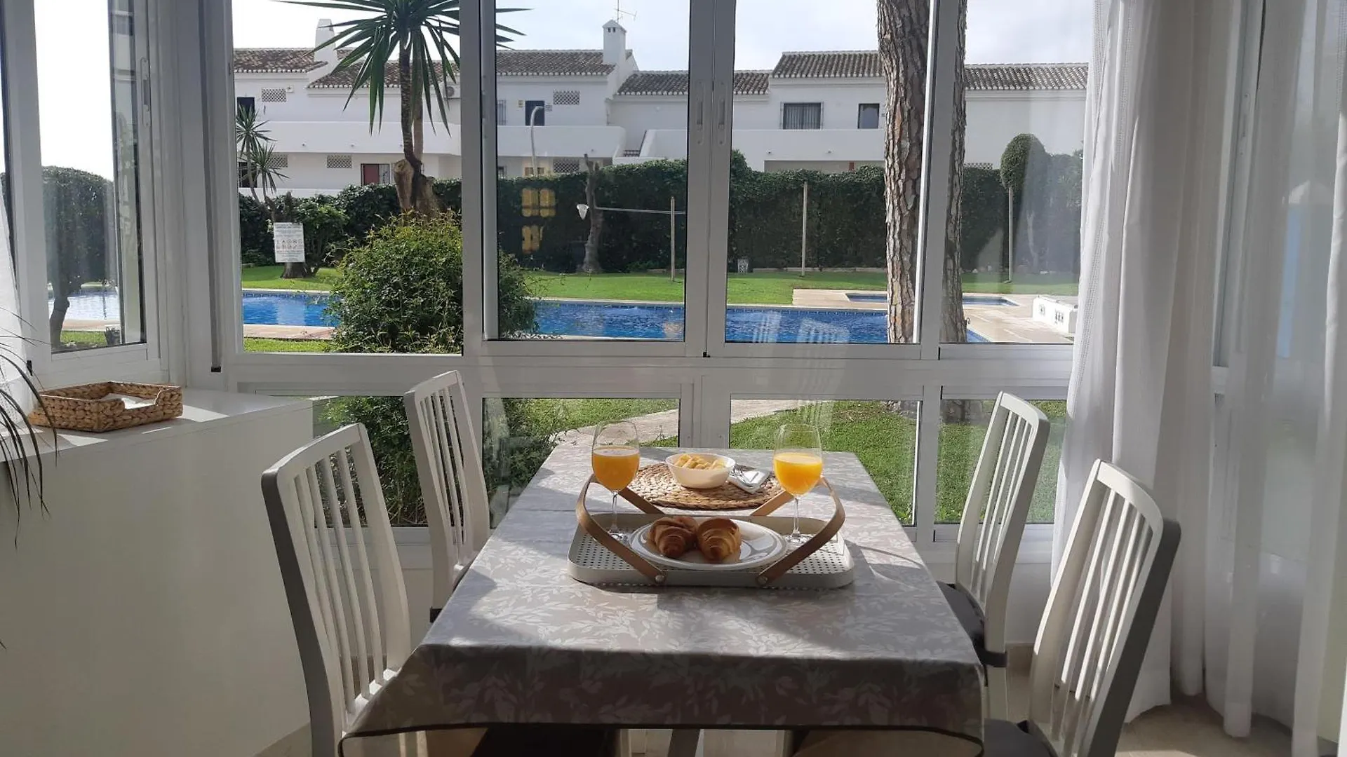 Luxury Apartment 30M From Beach Benalmádena